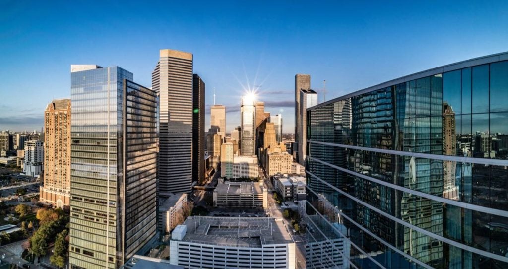Car Shipping Services to / from Dallas County Texas with Nationwide Pickup and Delivery