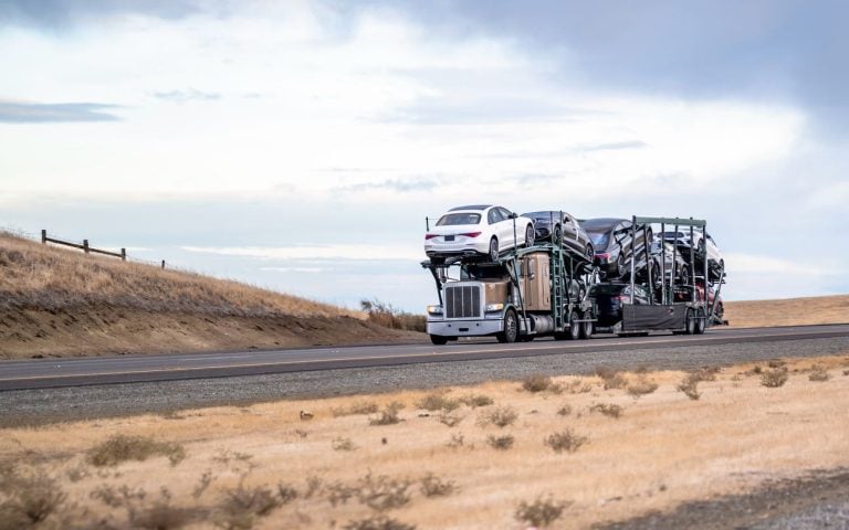 Avoid Car Delivery Delays by Choosing Reliable Shipping Services