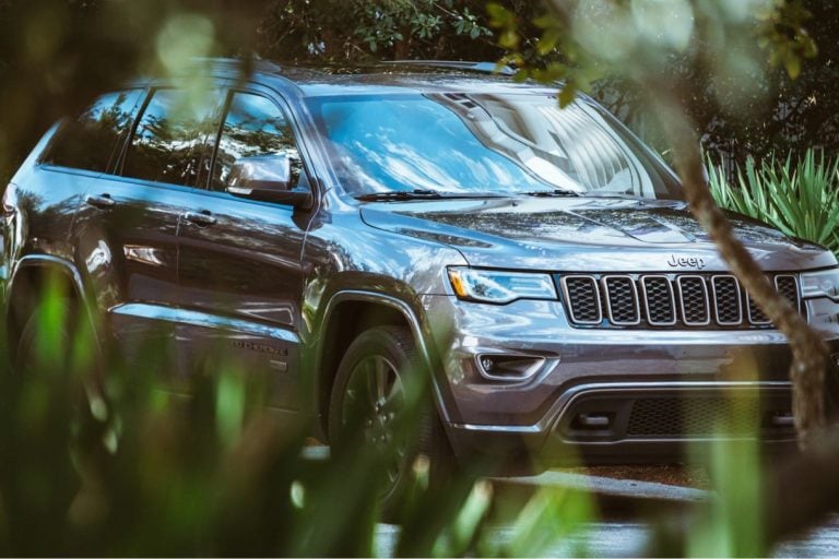 How to Ship a Jeep Grand Cherokee with Confidence – Expert Guide for a Smooth Process