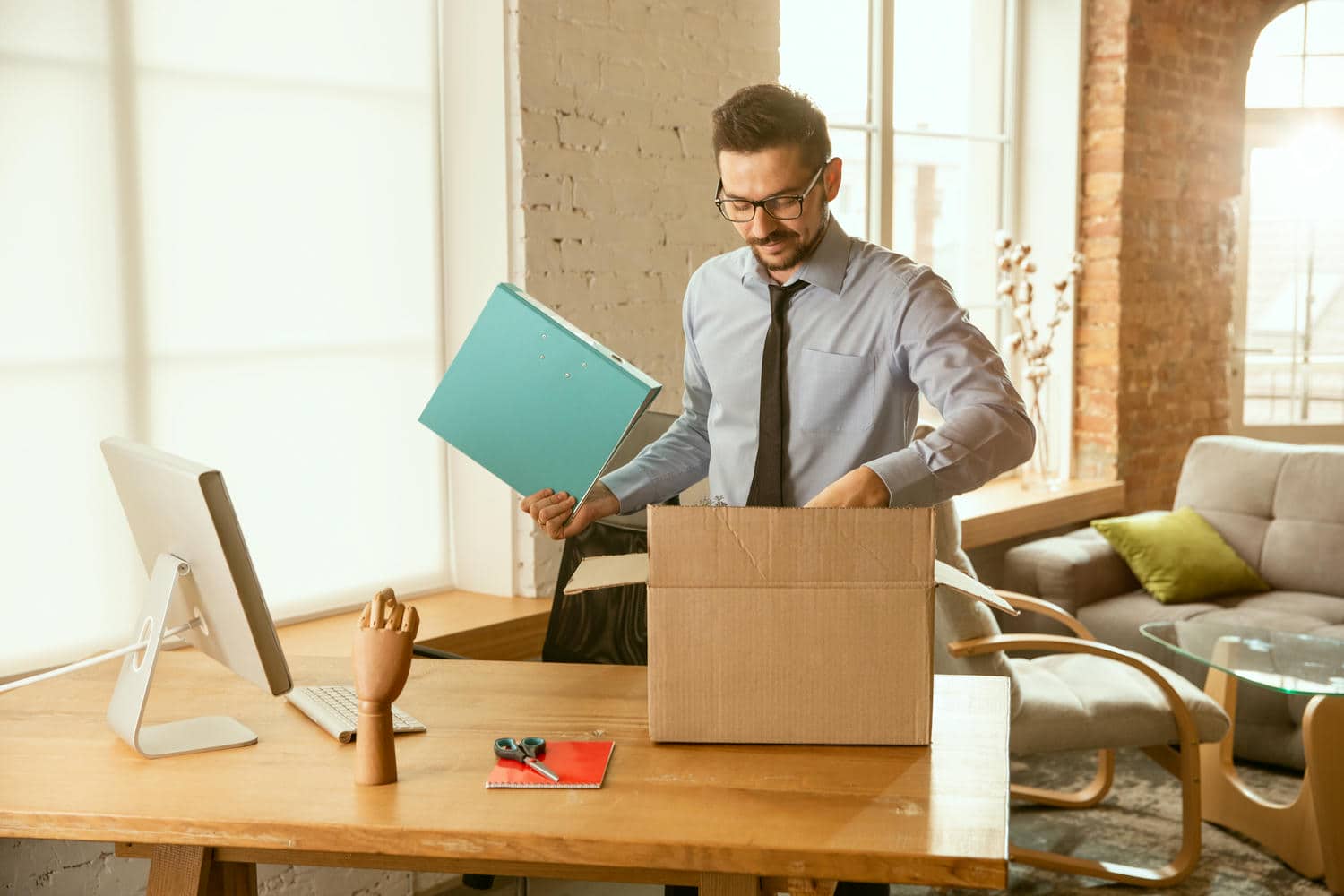 Why Businesses Need Corporate Relocation Car Shipping