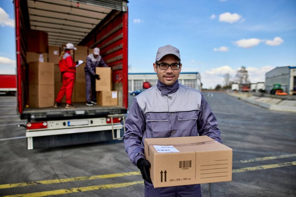 How to Ship a Car and Household Goods Together: A Stress-Free Moving Guide