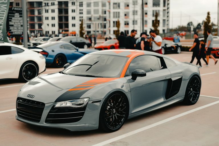 Why Choose Enclosed Car Shipping for Luxury Vehicles?