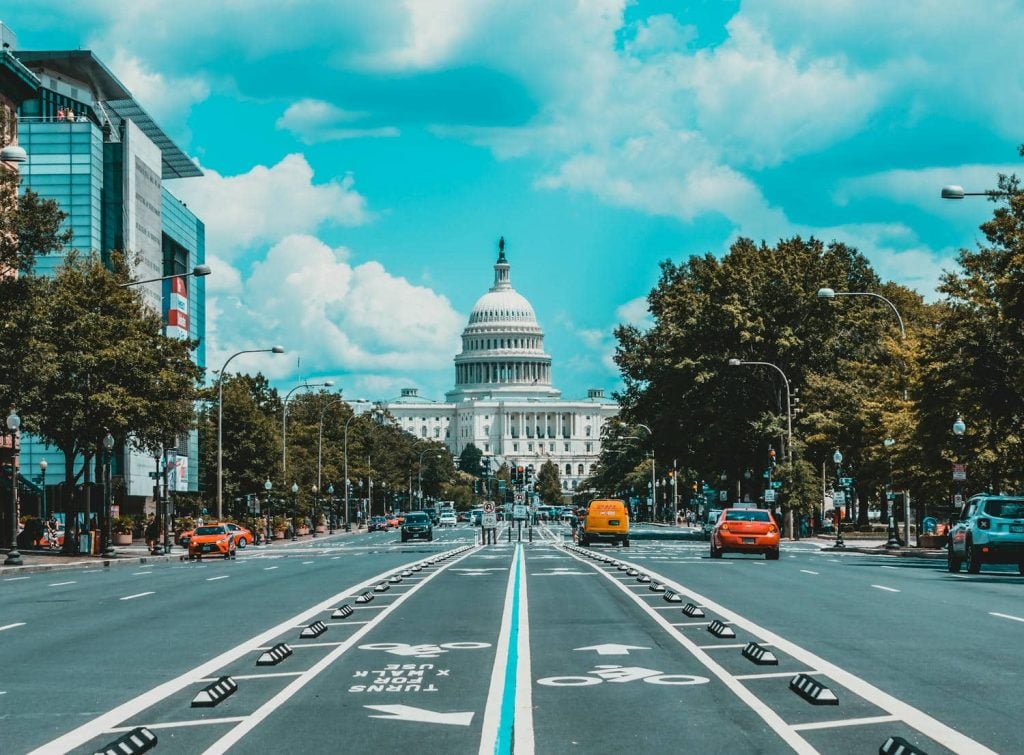 The Mass Exodus from Washington, D.C.: How to Ship Your Car and Household Goods Safely