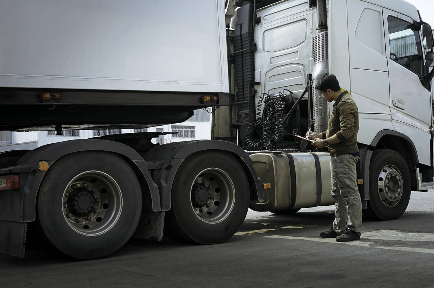 Why Choose Open Carrier Car Shipping?