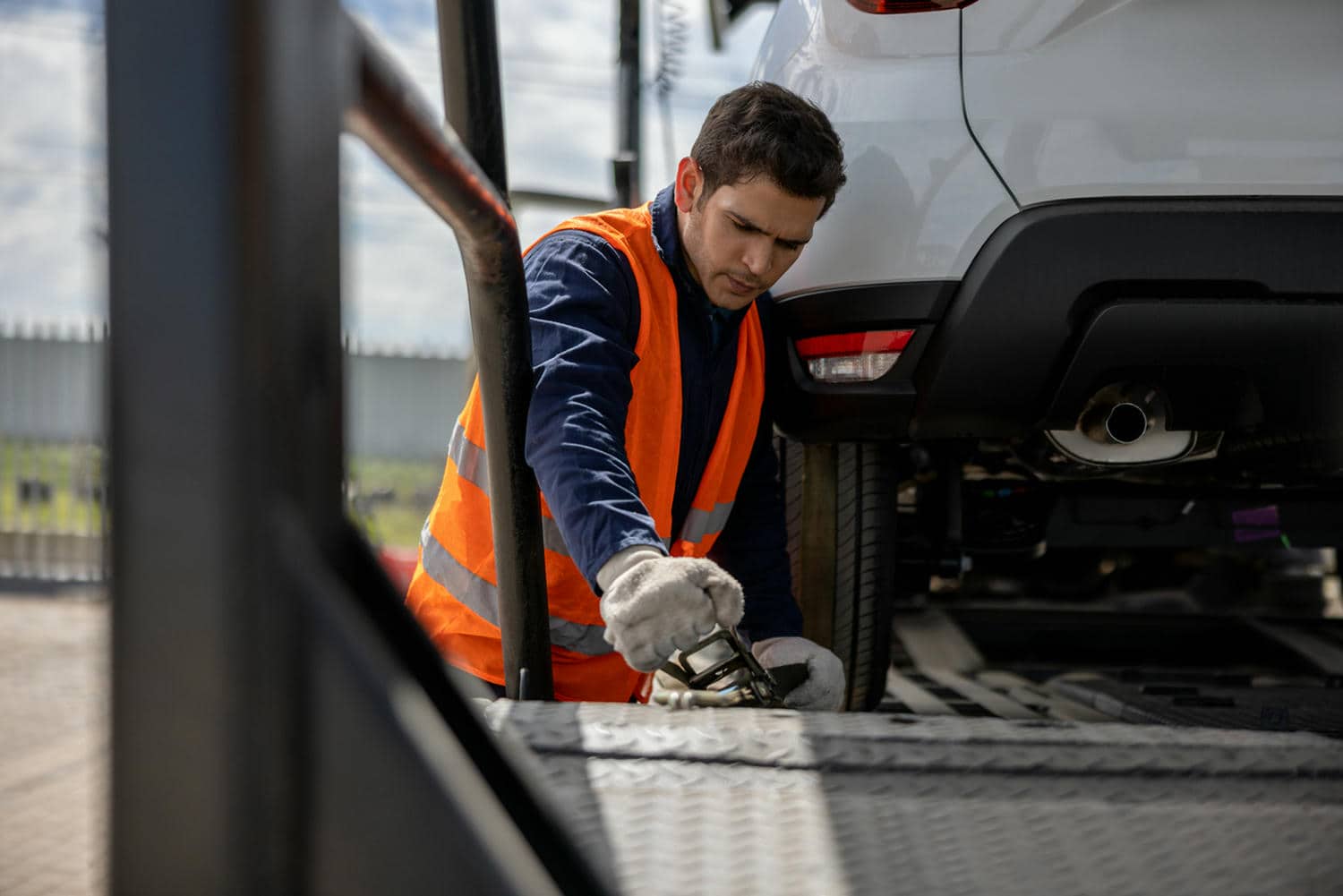 Which Option Is More Cost-Effective: Car Shipping Services or DIY?