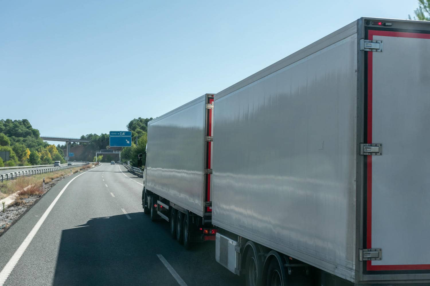 Why Florida? Understanding the Sunshine State’s Vehicle Shipping Demand