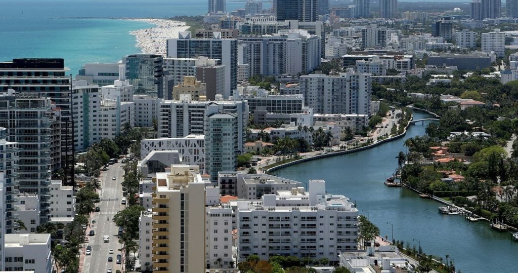 How to Ship a Car to Florida: Your Ultimate Guide to Safe, Reliable, and Affordable Transport