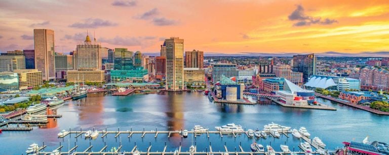 Baltimore, Maryland Inner Harbor skyline