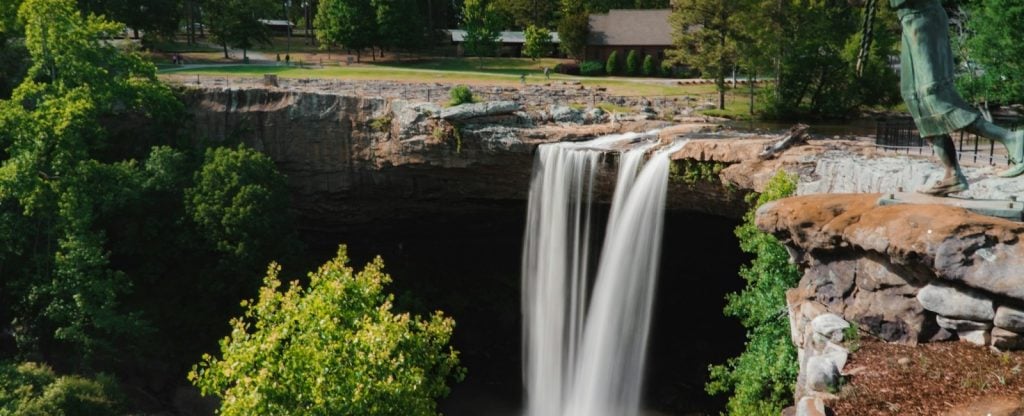 Noccalula Falls in Gadsden, Alabama