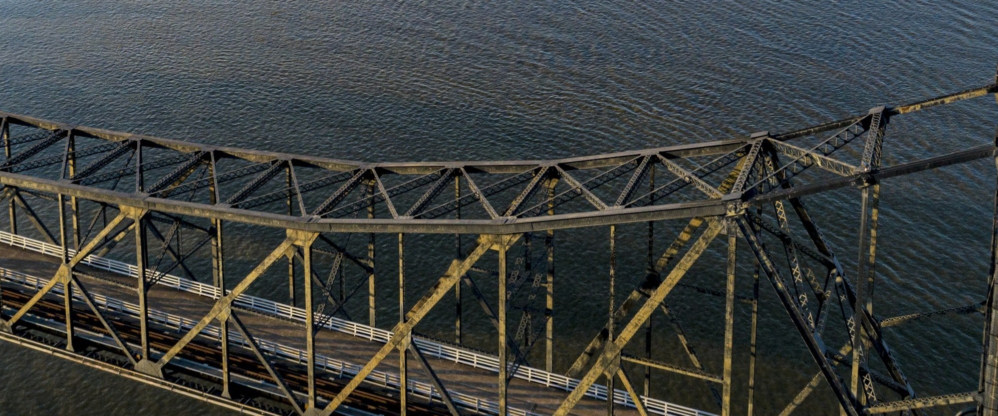 Truss spans of the Old Vicksburg Bridge crossing the Mississippi River