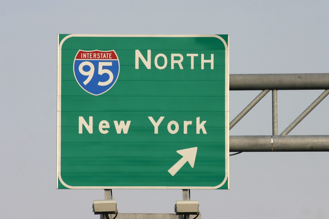 Interstate 95 North New York highway sign