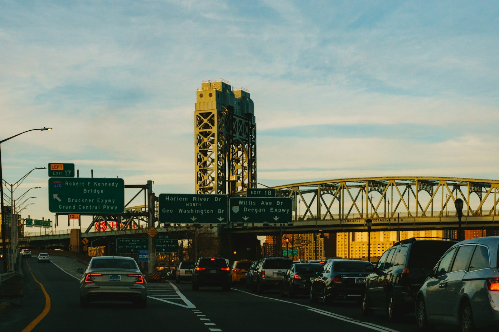 New York traffic near the RFK Bridge on Harlem River Drive